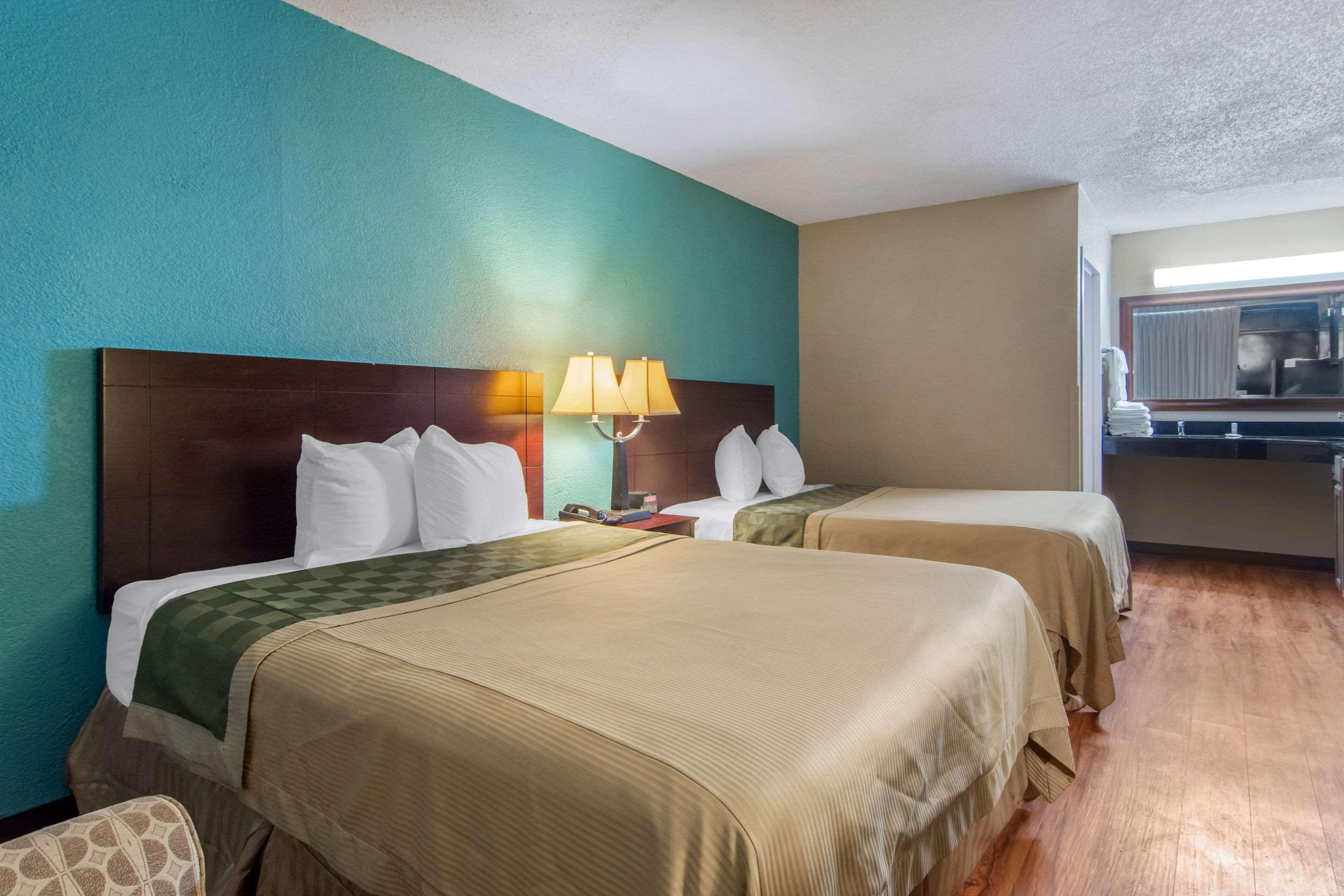 Suburban Studios Macon Ngoại thất bức ảnh