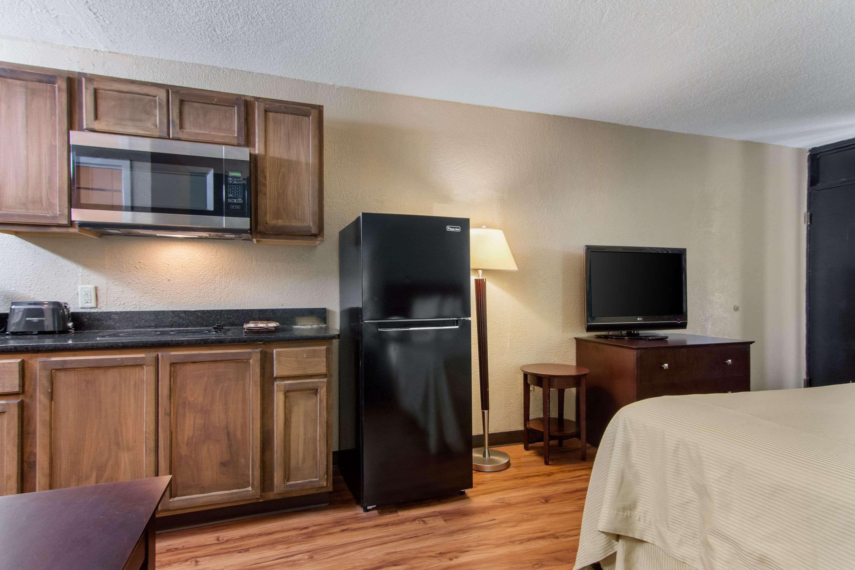 Suburban Studios Macon Ngoại thất bức ảnh