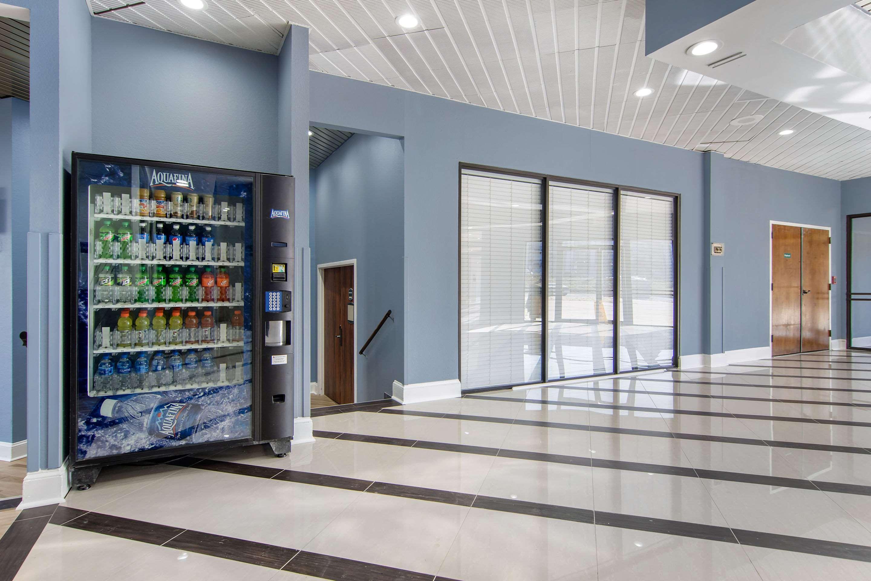 Suburban Studios Macon Ngoại thất bức ảnh